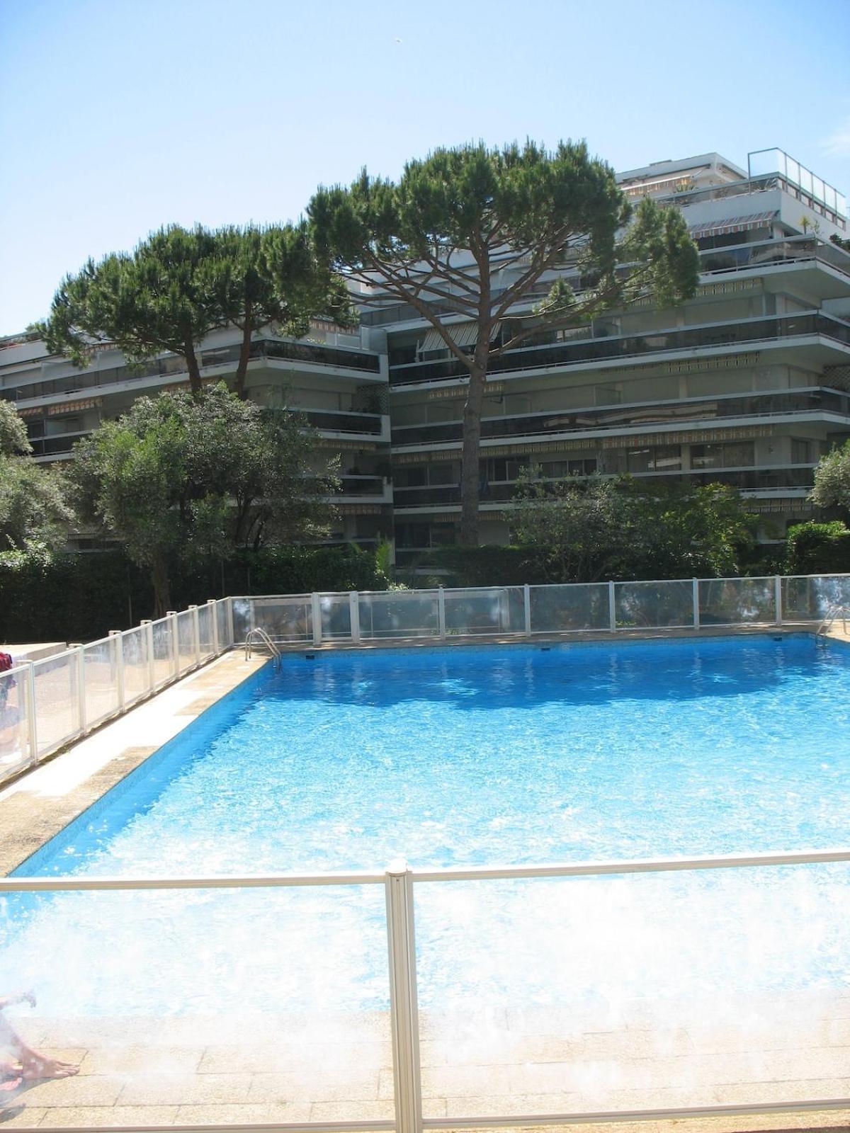 Joli Studio 4Pers Piscine Tout Confort Juan-les-Pins Exterior photo