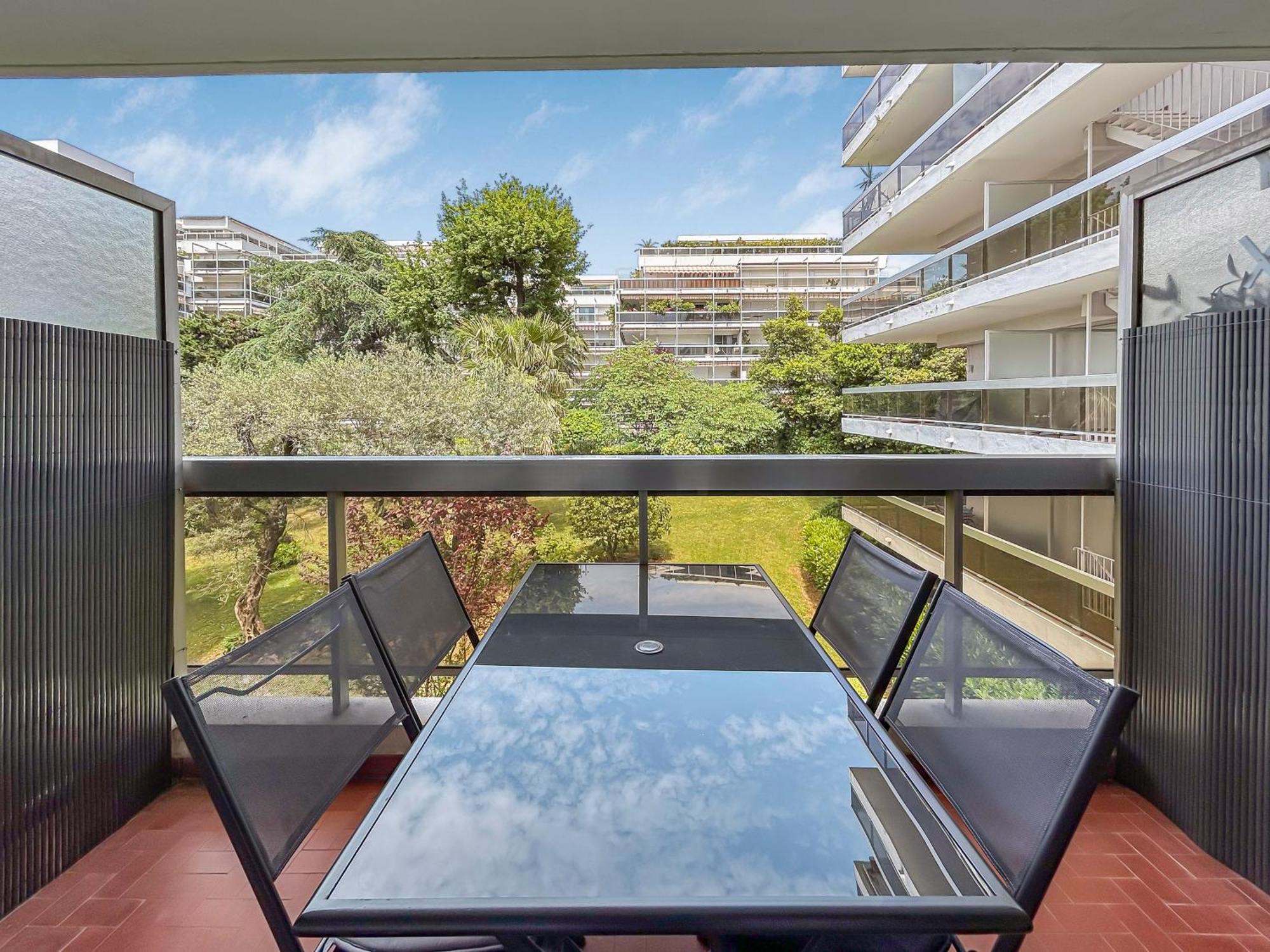 Joli Studio 4Pers Piscine Tout Confort Juan-les-Pins Exterior photo